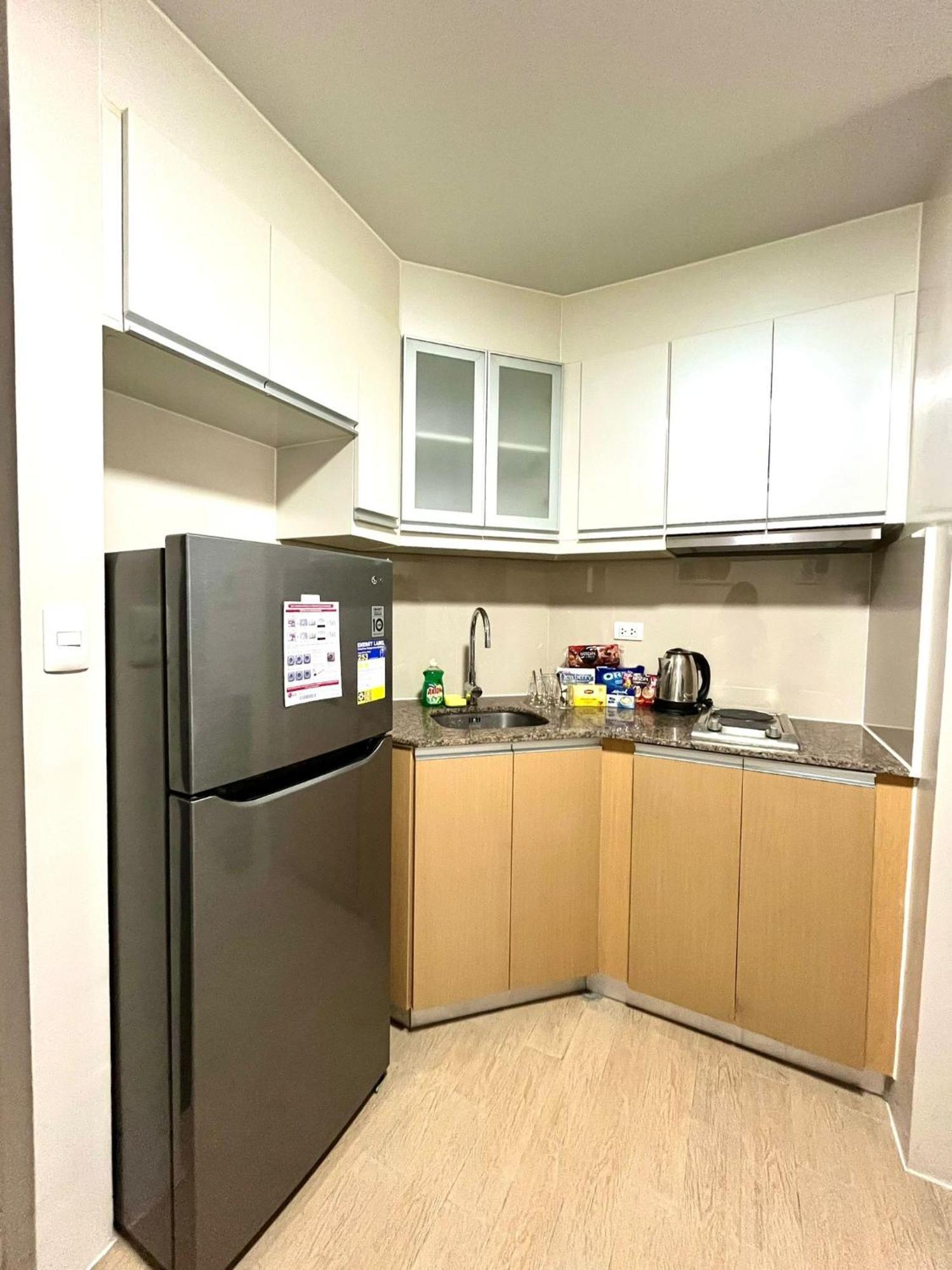 Studio At 81 Newport Boulevard Near Naia With Free Access To All Amenities Up To 2 Pax มะนิลา ภายนอก รูปภาพ