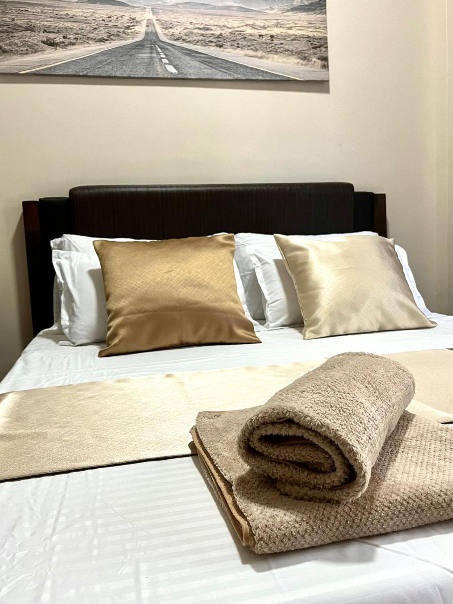 Studio At 81 Newport Boulevard Near Naia With Free Access To All Amenities Up To 2 Pax มะนิลา ภายนอก รูปภาพ